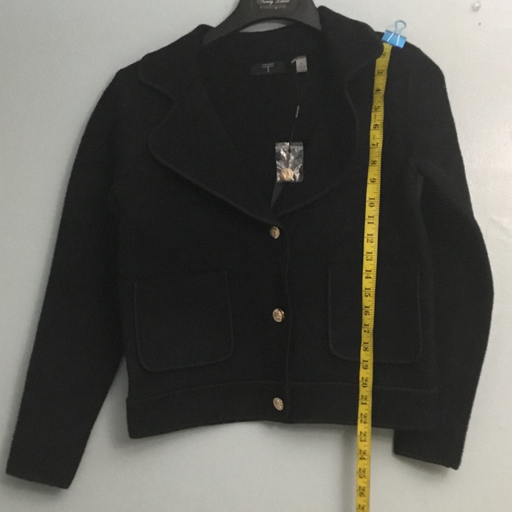 TAHARI SWEATER blazer